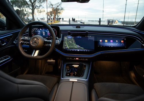 Mercedes E_006